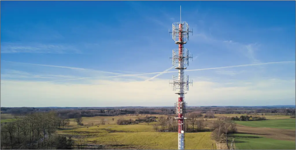Ośrodek radiokomunikacyjny PAŻP zapewniający łączność ze statkami powietrznymi