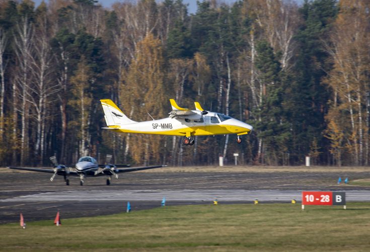 Samoloty General Aviation na Babicach fot. Piotr Bożyk