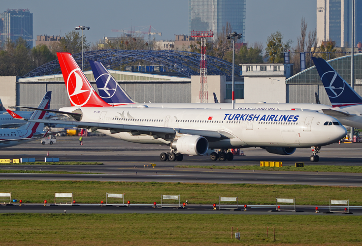 Turkish, Airlines,A333,tclnd,waw,piotrbozyk